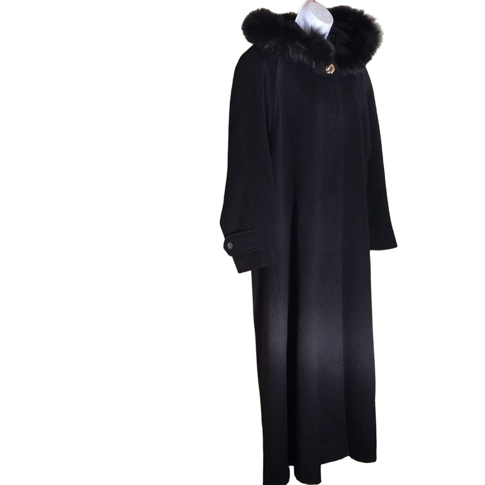 Vintage Glam Andrea Wool Maxi Coat with Fox Fur Collar. 12